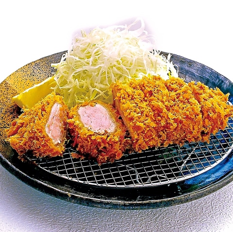 信州南部豚のとんかつは絶品です。ぜひ一度お試しください。