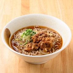温かい肉そば