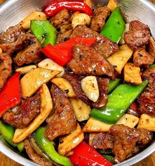 牛肉の黒胡椒炒め