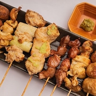 当店人気のもつ鍋や串焼きがオススメ♪