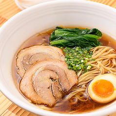 【当店ランチNo.1人気！！！】《特製タレに付け込んだ》牛肉チャーハン⇒1,000円(税込)の写真