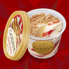 GODIVAストロベリーミルフィーユ