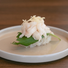 タテガミそうめんキャビアのせ寿司1貫