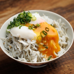 釜揚げしらす丼
