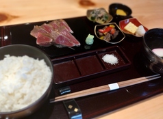 鮪藁焼き御膳　メバチ鮪赤身