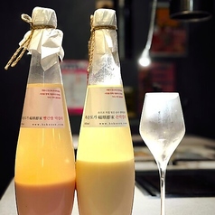 シャンパン生マッコリ(ボクスンドガソンマッコリ)