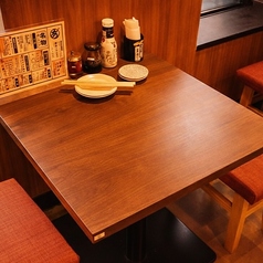 ２名席もご用意しております！ご友人とのお食事にも◎