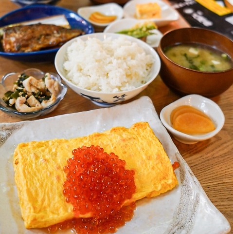 ふわふわ出汁巻き玉子といくらたっぷり贅沢仕上げ！！