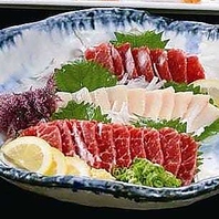 郷土料理・熊本名物「馬刺し」