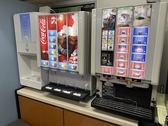 本格的なジュースサーバーでフリードリンクが楽しめます。