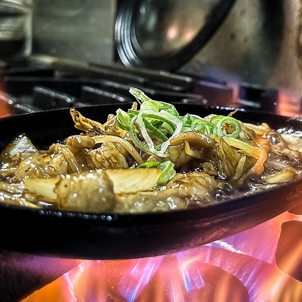 学生さん必見☆一品料理からデザートまで、幅広いメニューが揃っております！