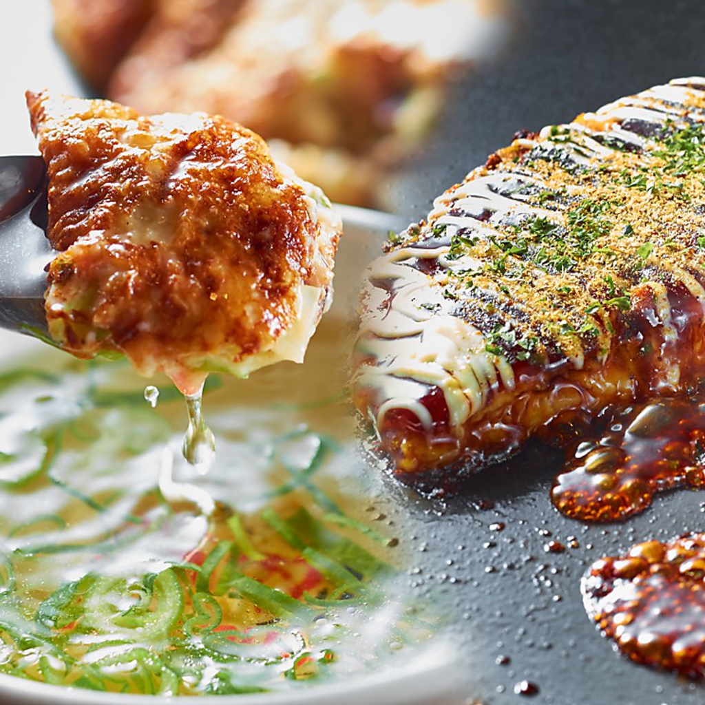 自慢のどろ焼きをはじめ、たこ焼き、お好も焼きやもんじゃ焼き、食べ飲み放題２500円！！