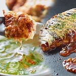自慢のどろ焼きをはじめ、たこ焼き、お好も焼きやもんじゃ焼き、食べ飲み放題２500円！！