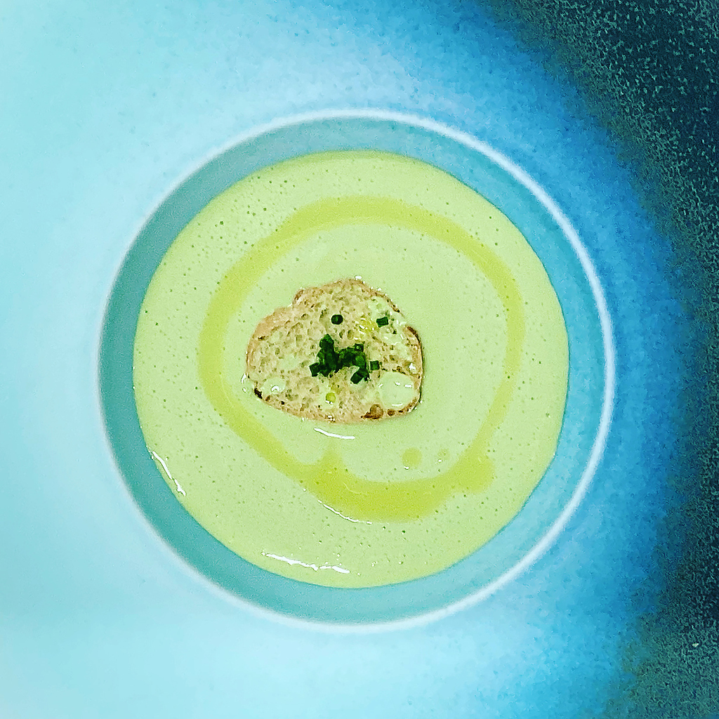 人気のスープは四季折々