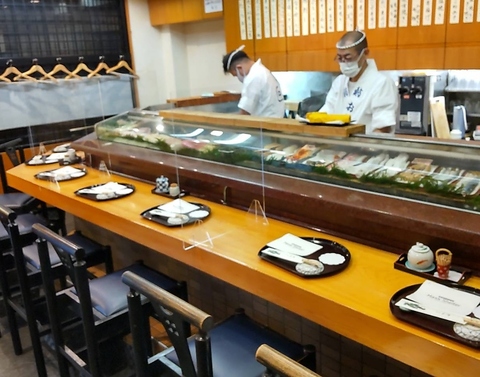 広島の旨い鮮魚を楽しむなら、流川通りの中心にある当店へどうぞ！！
