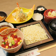 彩りばらちらしとうどん御膳
