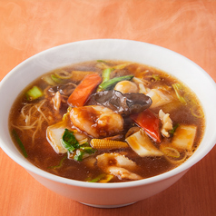 リピーター多数!!五目ラーメン