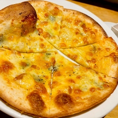 クアトロ　フォルマッジオ