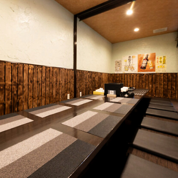 海鮮炭火焼き居酒屋八福の雰囲気1