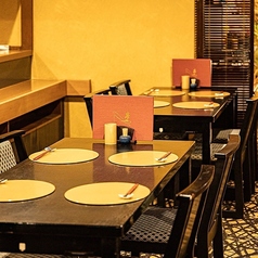 テーブル席