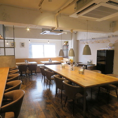 【貸切利用も承ります】着席最大30名様までの貸切が可能です。人数やご予算に応じたプランをご提案いたしますので、お気軽にご相談ください。プロジェクターのご利用も可能ですので、歓送迎会やパーティー、イベントなど、特別なひとときを演出いたします。お気軽にお電話でご相談ください！