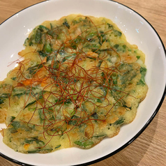 ニラチヂミ キムチ添え