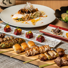 比内地鶏の焼き鳥、季節の食材を使用したこだわりの逸品が楽しめるコースの写真