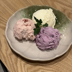 アイスクリーム盛り合わせ