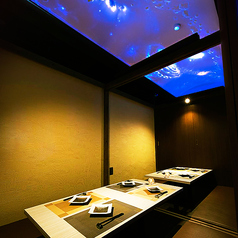 接待や宴会でご利用されるお客様が多いお席です。静かな安らげる空間はお席のみでのご利用も可能です。ソファー席や掘りごたつ席など用途に合わせてご案内させていただきます。