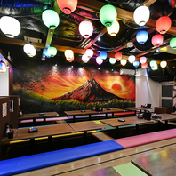 ゆっくりできる広々とした店内♪