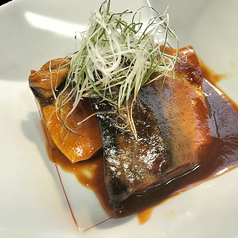 【脂の乗った新鮮なサバを甘辛味噌タレで】とろさば味噌煮748円(税込)の写真