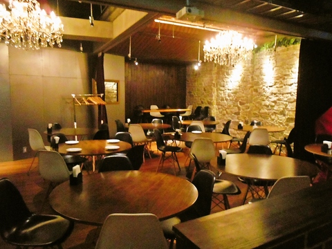 EMPIRE �G���p�C�A