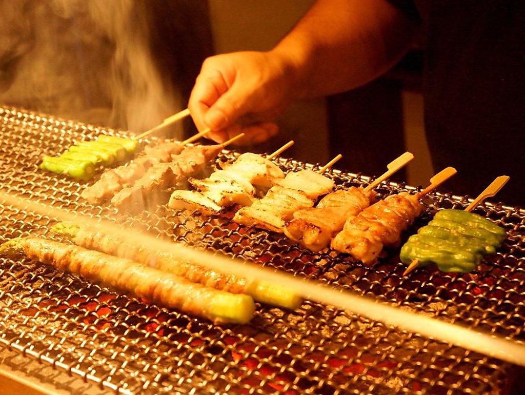 備長炭を使用して、ゆっくり焼き上げる炭焼きは絶品です★