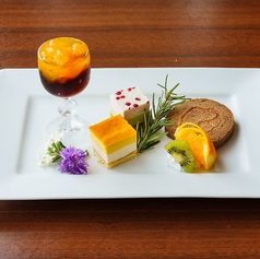 季節のデザート盛り合わせ