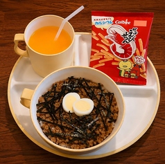 お子様セット(ミニそぼろ丼)