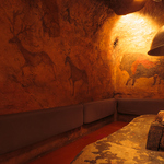 ラスコー洞窟には壁画が描かれています