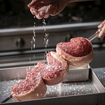 お肉の部位ごとに多彩な味付け、シンプルな岩塩でも美味しい！