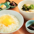 料理メニュー写真 美味しい卵かけご飯膳
