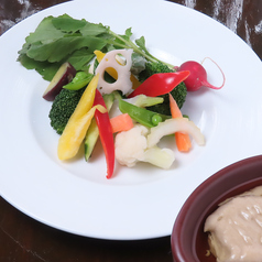 岩手県軽米町と多賀城市産の有機野菜のバーニャカウダ