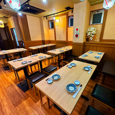 単品飲み放題もコスパ抜群！生ビールやサワー、ハイボールなど豊富なラインナップで、お好きなドリンクを心ゆくまで楽しめます。さくっと一杯のちょい飲みから、昼からゆったり楽しめる時間無制限の昼飲み放題までご用意。お好きな単品料理と合わせて、飲み会を満喫してください♪