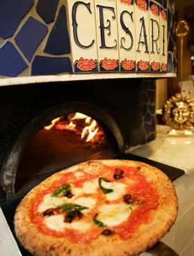 ピッツェリア トラットリア チェザリ Pizzeria Trattoria CESARIの雰囲気1