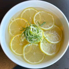 檸檬冷麺/赤冷麺