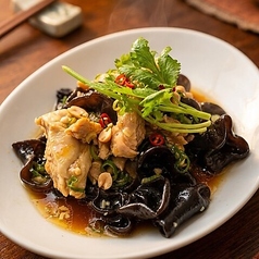 キクラゲと鶏肉のにんにく醤油