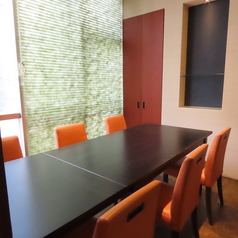 博多塩もつ鍋 仙頭 中洲店の雰囲気3