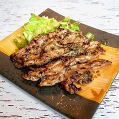 阿波尾鶏のせせり(梅しそ焼き/黒胡椒焼き)