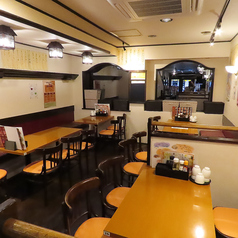 団体様も大歓迎♪6名様着席可能なテーブル席