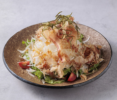 香ばし桜えびの玉ねぎサラダ/野菜サラダ