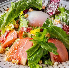 彩り野菜のシーザーサラダ