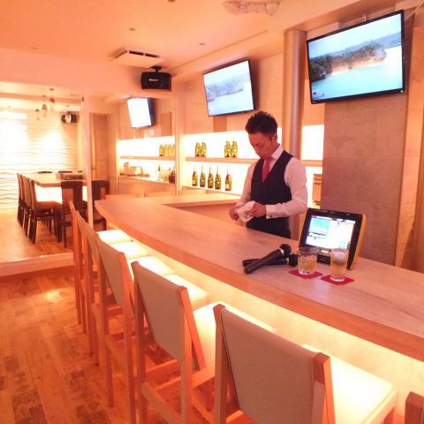 カラオケ シャンパンbar ワンモア 北新地 バー カクテル ネット予約可 ホットペッパーグルメ