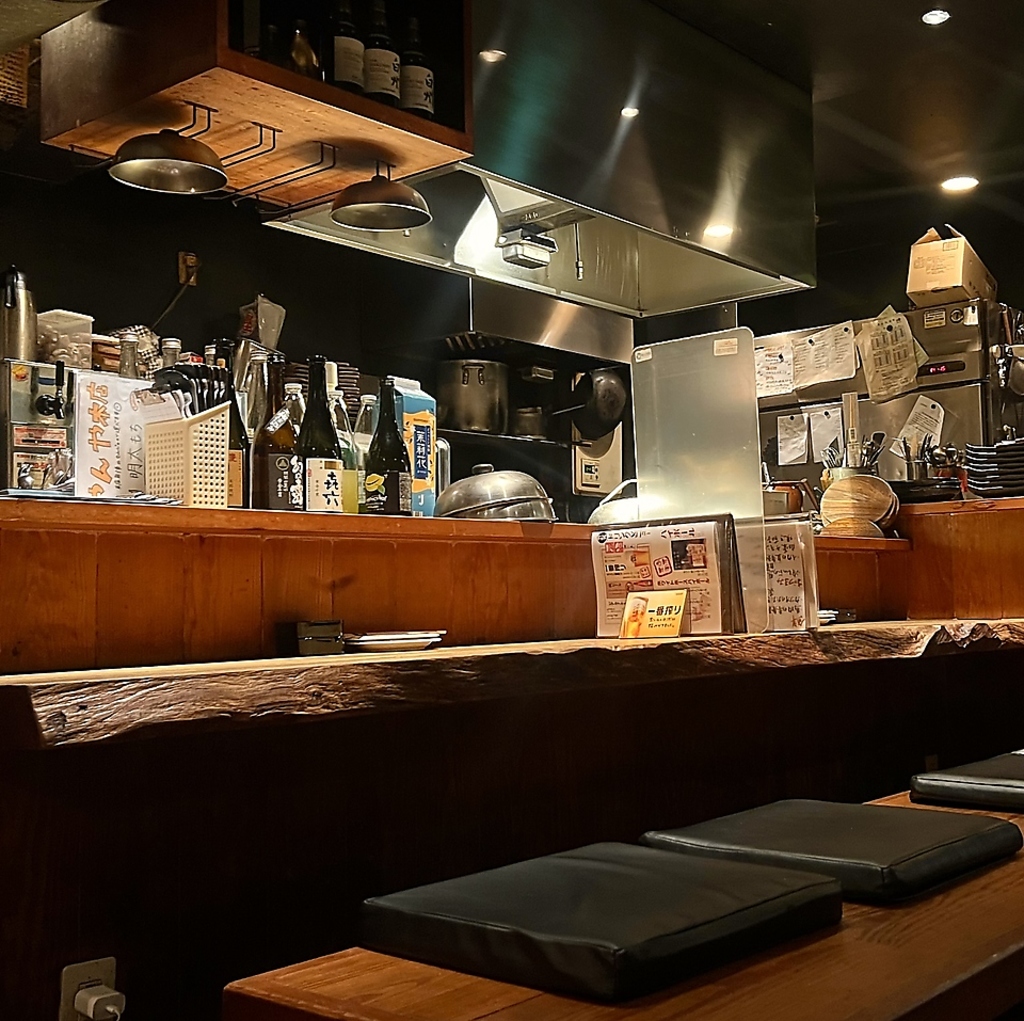 毎日３時まで営業中！カウンターもありますので気軽にどうぞ♪